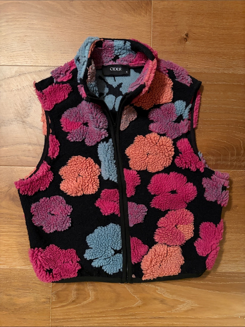 Cider Black Sherpa Vest with Pink, Coral & Blue Floral Appliqué size Small